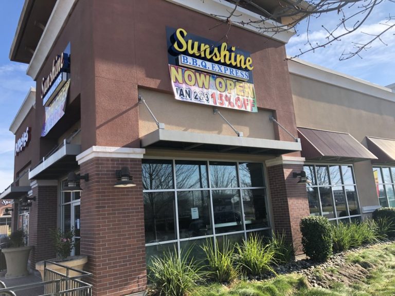 Johnnie Does Sunshine BBQ Express Really Right